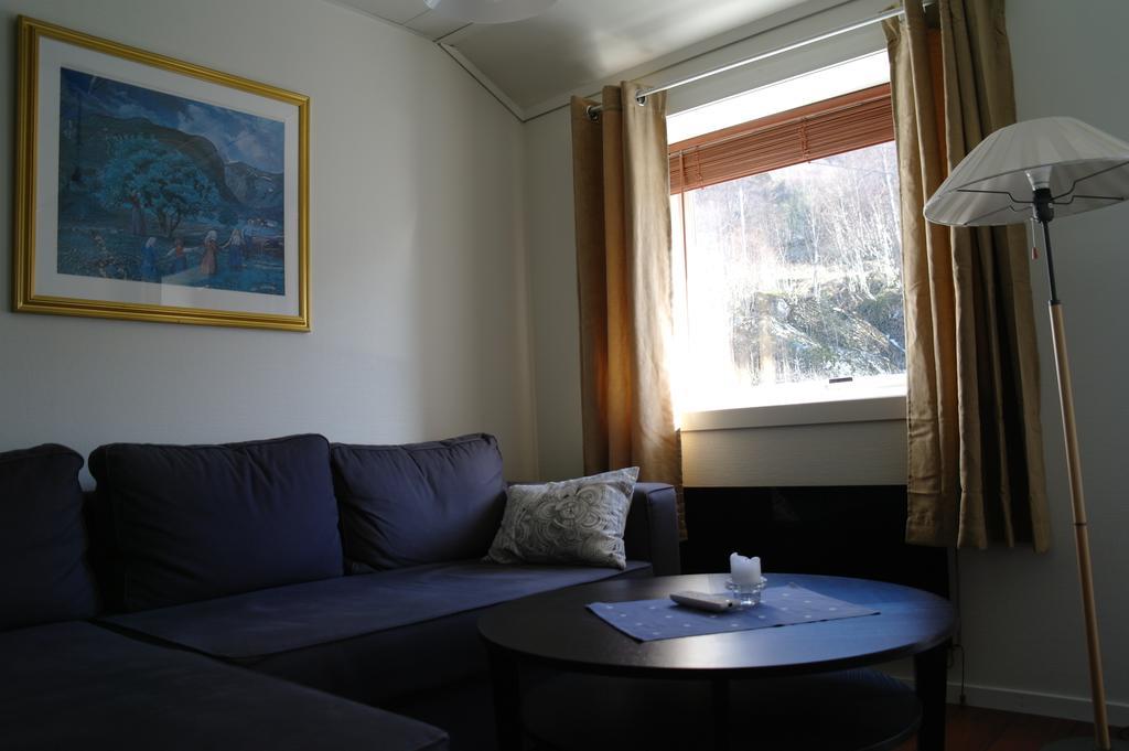 Tysnes Sjo Og Fritid Aparthotel Uggdal Quarto foto