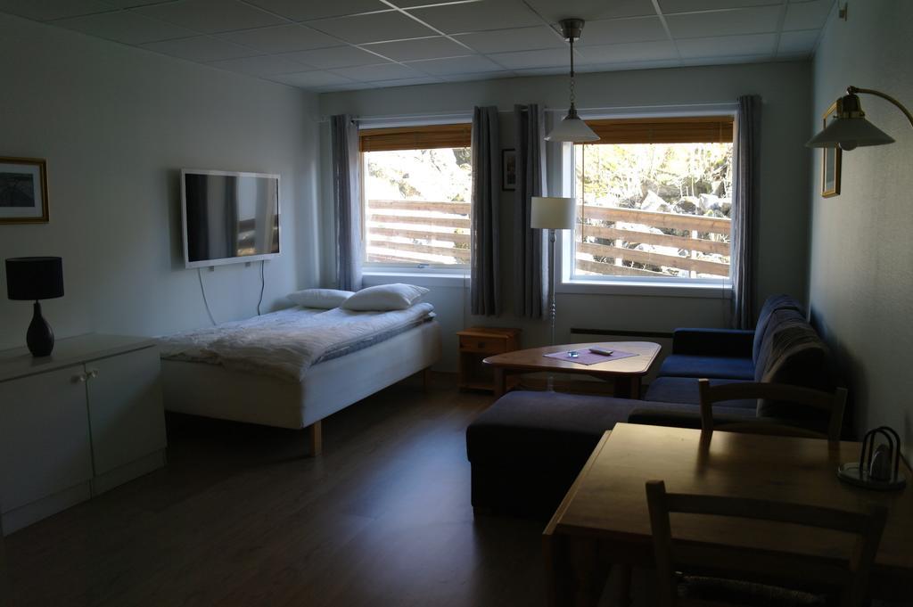 Tysnes Sjo Og Fritid Aparthotel Uggdal Quarto foto