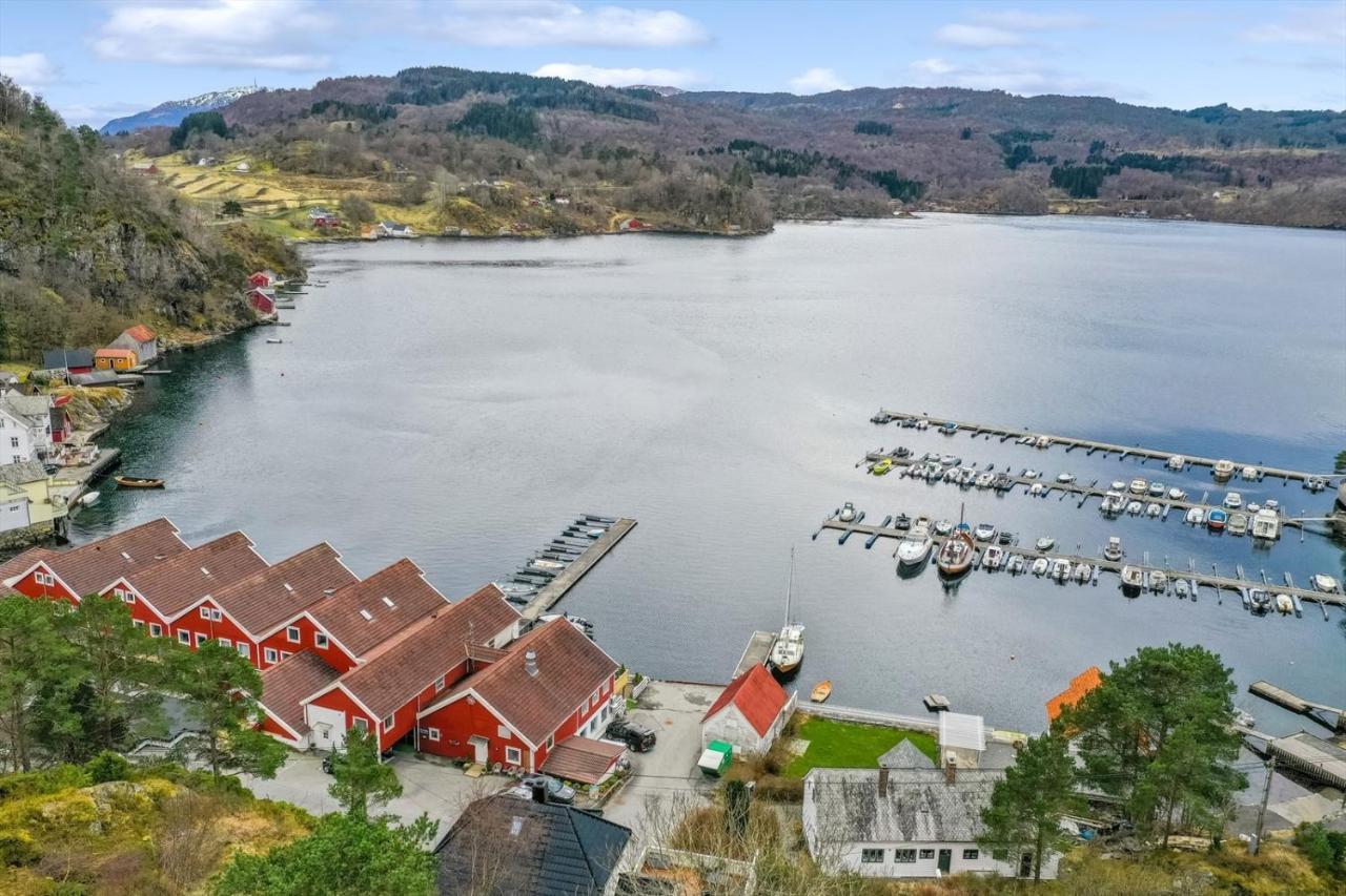 Tysnes Sjo Og Fritid Aparthotel Uggdal Exterior foto