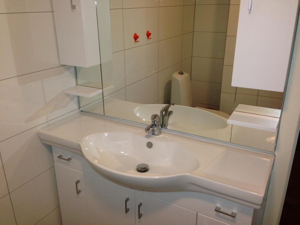 Tysnes Sjo Og Fritid Aparthotel Uggdal Exterior foto